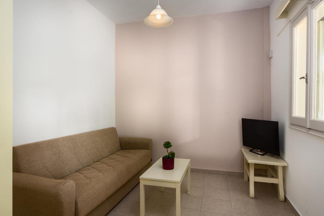 Filorian Hotel Apartments Acharavi  Exterior photo