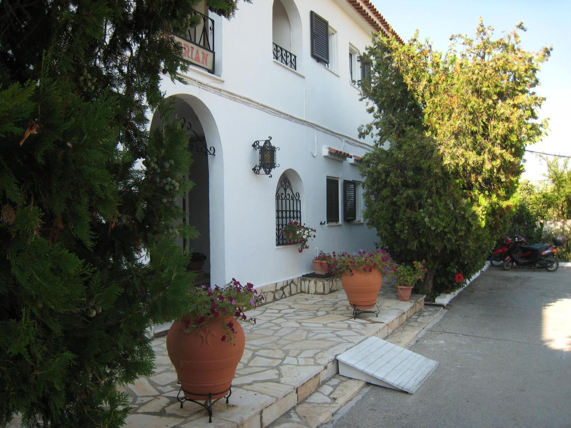 Filorian Hotel Apartments Acharavi  Exterior photo
