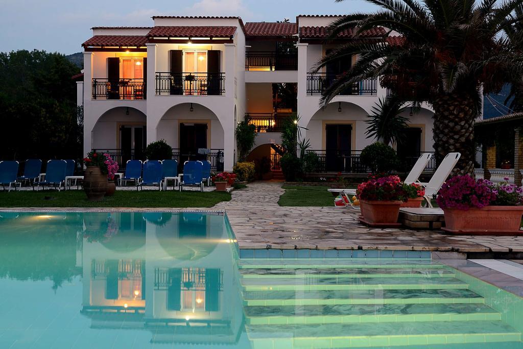 Filorian Hotel Apartments Acharavi  Exterior photo